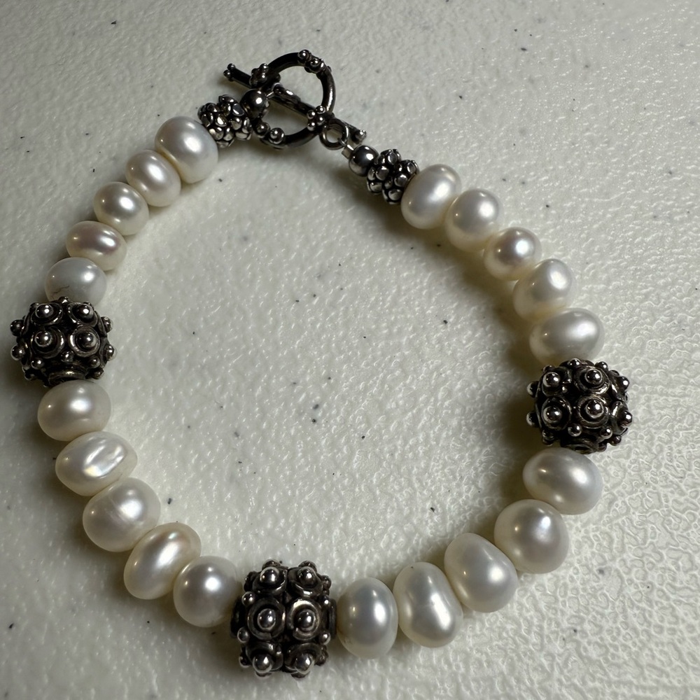 Vintage Sterling Silver Ladies Pearl Bracelet 7.50” TOGGLE CLOSURE